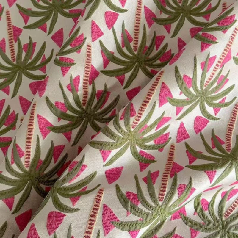 Chinese Style Dyed Jacquard Cu - Home Textiles Design recension och pris